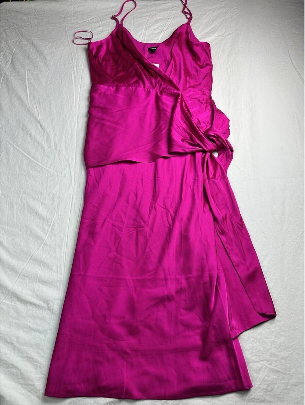 💖 Express Hot Pink Satin Wrap Midi Dress NWT Women M 11-14 💖 - Picture 2 of 10